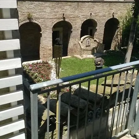 Nel Centro Storico I Mughetti Apartment Citta Sant'Angelo
